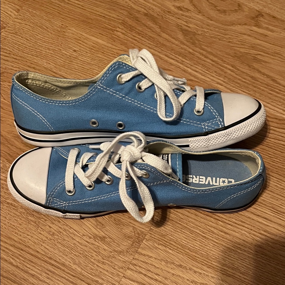 Converse Sky Blue Sneakers